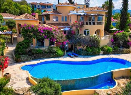 Villa para 2 800 000 euro en Pafos, Chipre