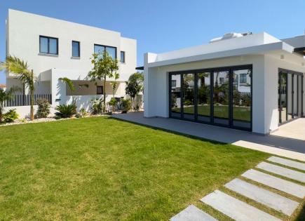 Villa pour 578 000 Euro à Protaras, Chypre