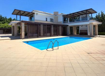 Villa for 2 850 000 euro in Paphos, Cyprus