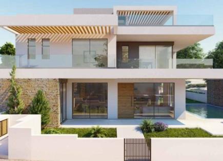Villa for 815 000 euro in Paphos, Cyprus