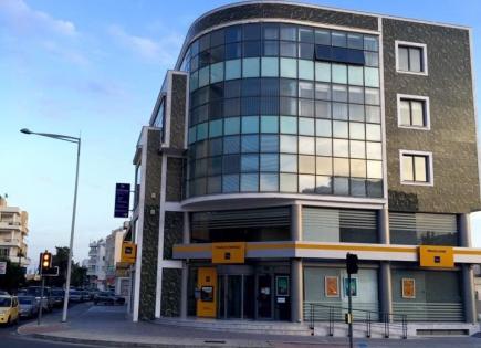 Gewerbeimmobilien für 3 800 000 euro in Paphos, Zypern