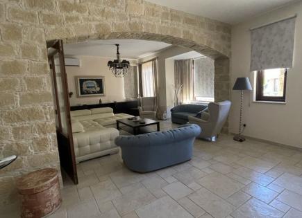 Villa for 680 000 euro in Limassol, Cyprus