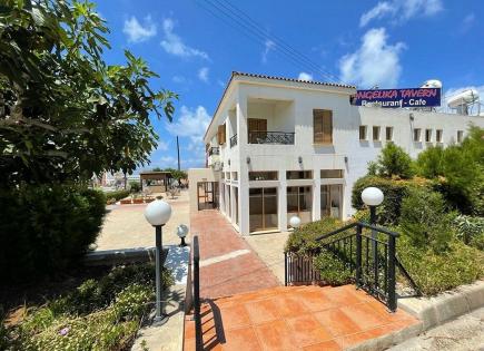 Gewerbeimmobilien für 2 250 000 euro in Paphos, Zypern