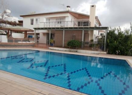 Villa para 1 100 000 euro en Pafos, Chipre