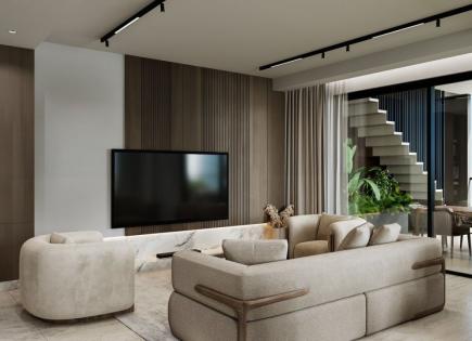 Penthouse for 650 000 euro in Limassol, Cyprus