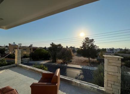 Proprietà commerciale per 500 000 euro a Paphos, Cipro