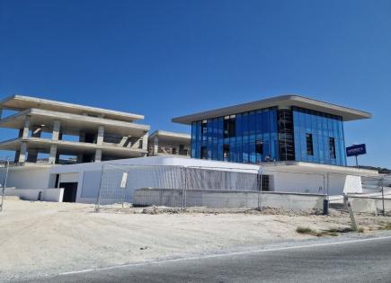 Propiedad comercial para 9 000 000 euro en Limasol, Chipre