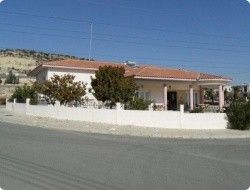 Villa für 455 000 euro in Larnaka, Zypern