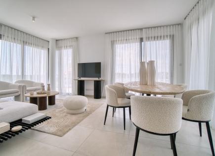 Apartment for 420 000 euro in Limassol, Cyprus