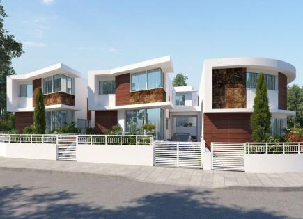 Propiedad comercial para 3 900 000 euro en Lárnaca, Chipre