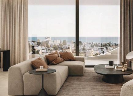 Penthouse for 750 000 euro in Paphos, Cyprus