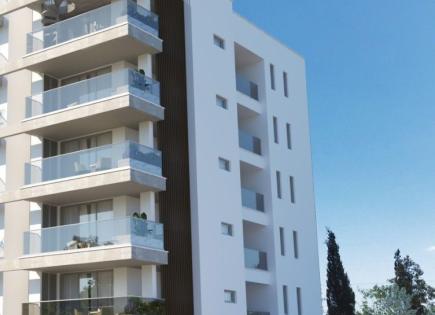 Appartamenti per 360 000 euro a Larnaca, Cipro