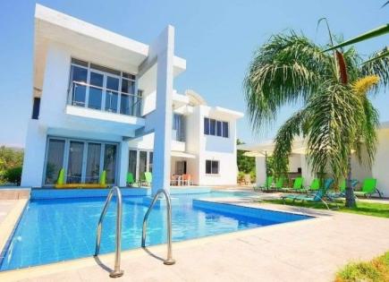 Villa per 3 400 000 euro a Paphos, Cipro