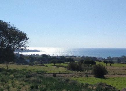 Grundstück für 1 950 000 euro in Paphos, Zypern