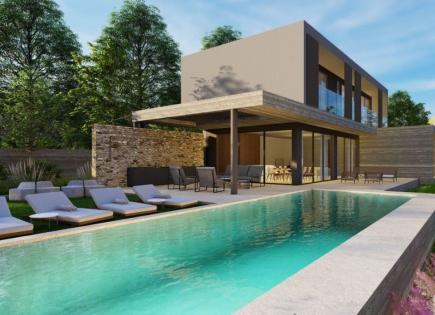 Villa for 1 370 000 euro in Paphos, Cyprus