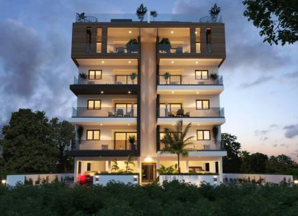 Apartment for 240 000 euro in Larnaca, Cyprus