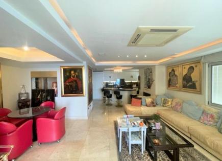 Apartment for 1 100 000 euro in Limassol, Cyprus