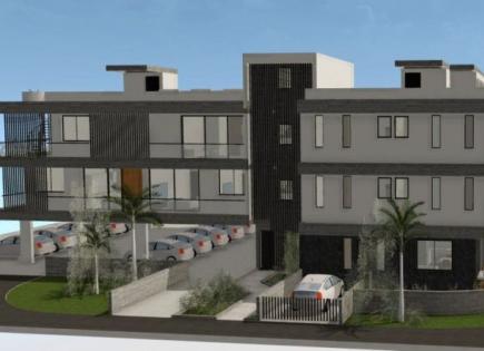 Apartamento para 196 000 euro en Lárnaca, Chipre