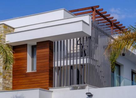 Villa per 680 000 euro a Larnaca, Cipro