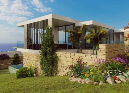 Villa for 895 000 euro in Paphos, Cyprus