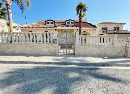 Villa para 510 000 euro en Lárnaca, Chipre