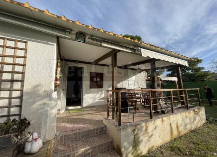 Maison pour 120 000 Euro à Loutraki, Grèce