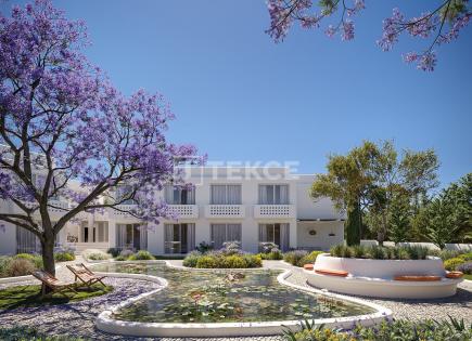 Penthouse for 230 000 euro in Kyrenia, Cyprus