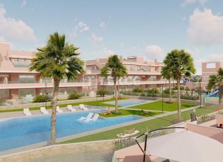 Appartamenti per 260 000 euro a Pilar de la Horadada, Spagna