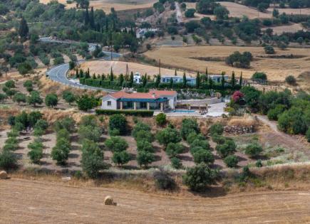 Villa für 353 000 euro in Paphos, Zypern