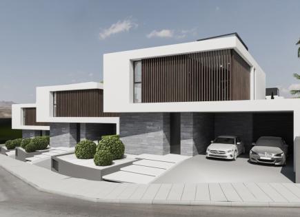 House for 1 688 000 euro in Agios Tychon, Cyprus