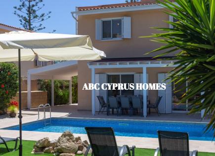 Villa for 600 000 euro in Paphos, Cyprus