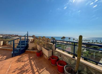 Penthouse for 2 000 euro per month in Orihuela Costa, Spain