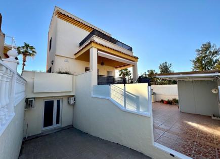 Villa pour 1 900 Euro par mois à Guardamar del Segura, Espagne