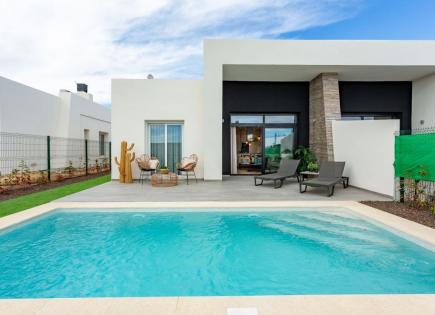 Bungalow für 599 000 euro in Algorfa, Spanien