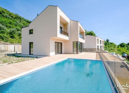 Villa pour 990 000 Euro à Tivat, Monténégro
