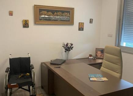 Casa para 630 000 euro en Asomatos, Chipre