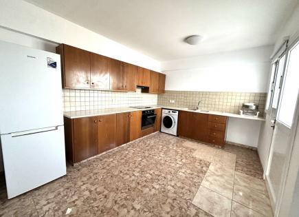 Apartamento para 900 euro por mes en Lárnaca, Chipre