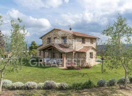 Haus für 1 100 000 euro in Fabro, Italien