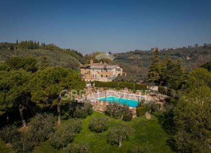House for 2 200 000 euro in Assisi, Italy
