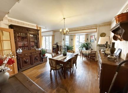 Appartement pour 307 000 Euro à Évian-les-Bains, France