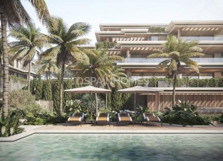 Apartamento para 754 000 euro en Estepona, España