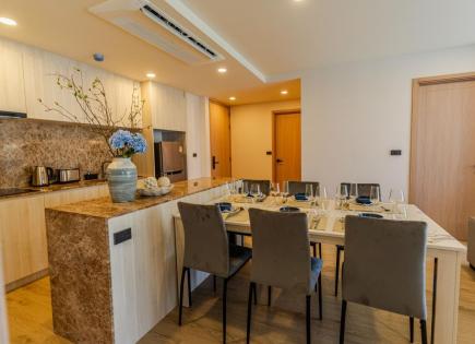 Wohnung für 367 252 euro in Phuket, Thailand