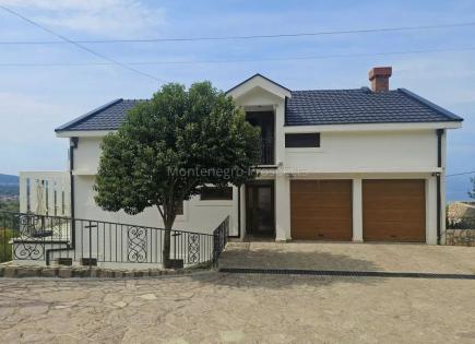 Casa para 1 100 000 euro en Dobra Voda, Montenegro
