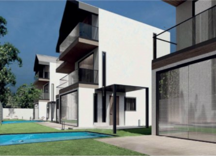 Casa para 500 000 euro en Loutraki, Grecia