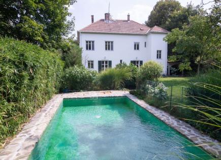 Villa for 3 500 euro per month in Budapest, Hungary