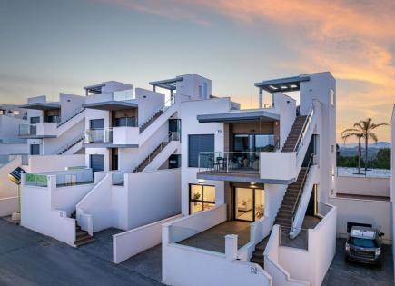 Bungalow para 375 000 euro en San Miguel de Salinas, España