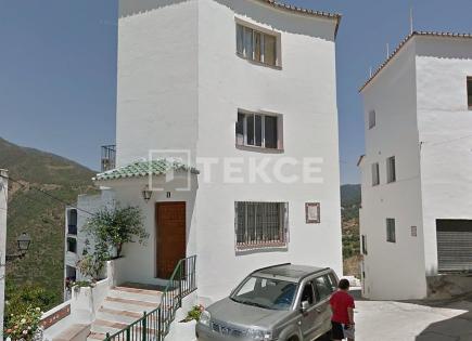 Penthouse für 290 000 euro in Istán, Spanien