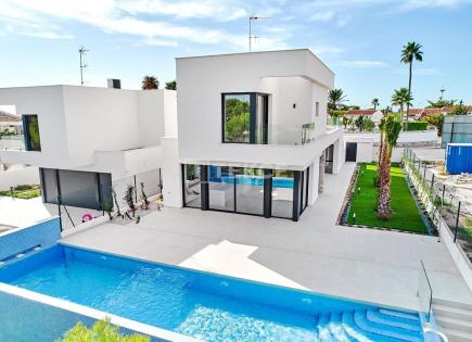 Bungalow para 575 000 euro en Orihuela, España