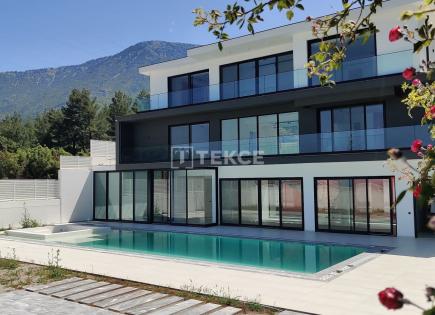 Villa for 1 100 000 euro in Fethiye, Turkey