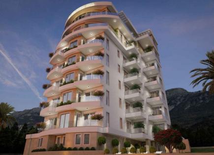 Apartment für 750 000 euro in Becici, Montenegro